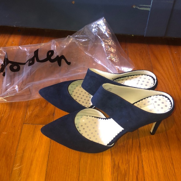 Boden Shoes - Boden Navy Blue Heel, size 37 (US 6.5)